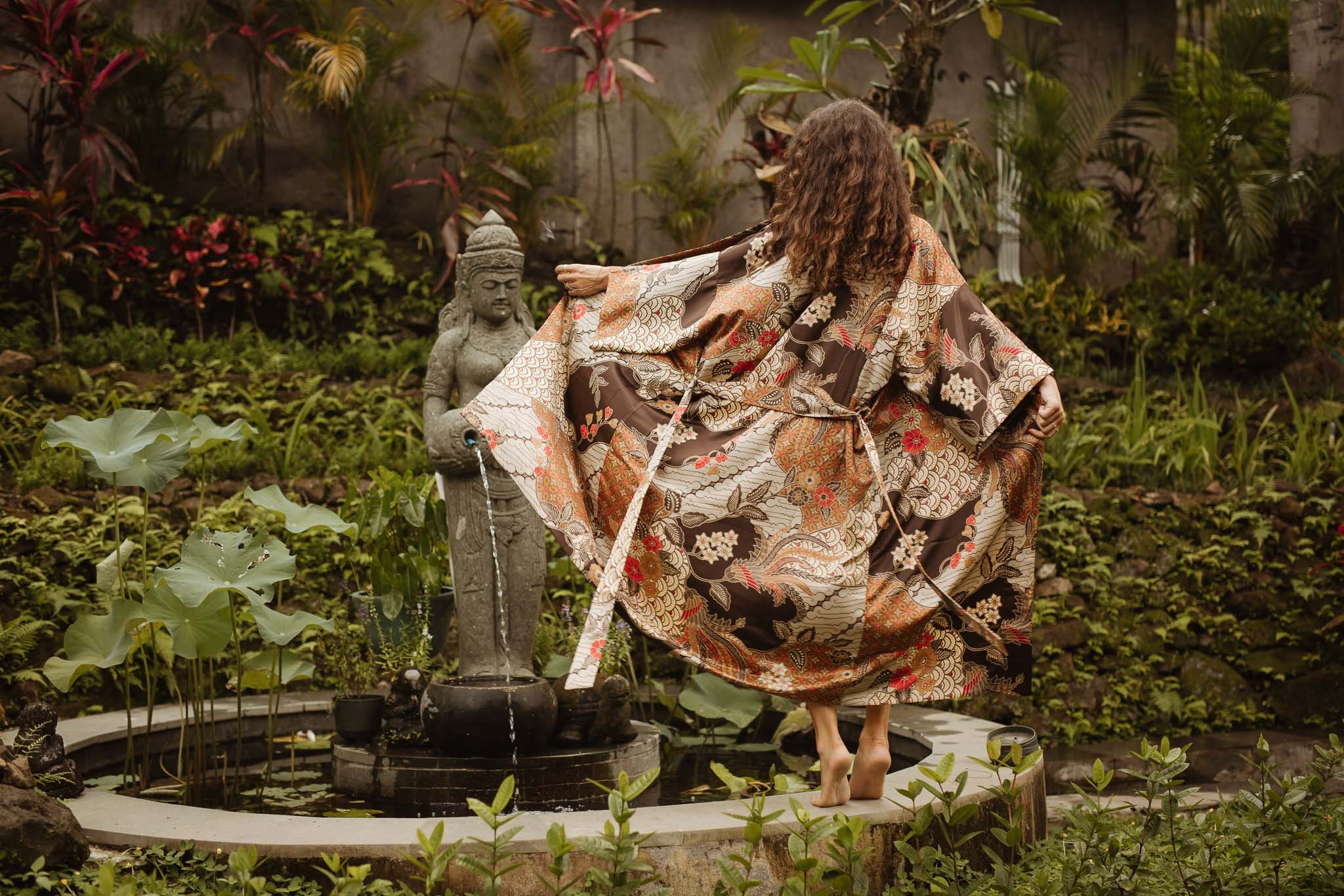 Ivory Black Crane Garden Satin Kimono Robe with Red Trim